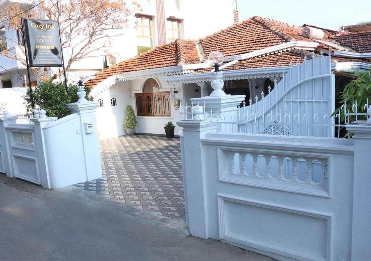Cozy Inn เนกอมโบ ภายนอก รูปภาพ