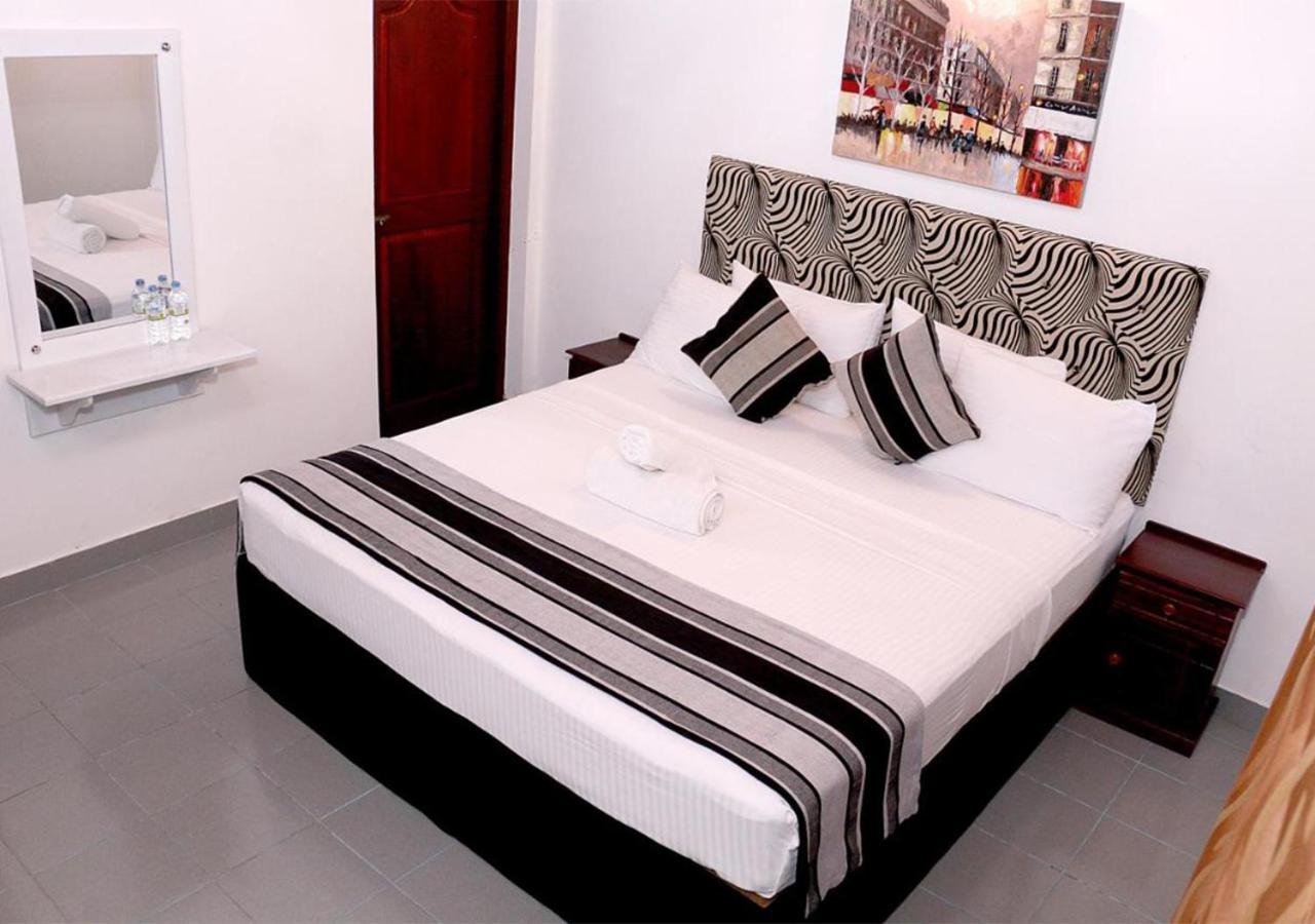 Cozy Inn เนกอมโบ ภายนอก รูปภาพ